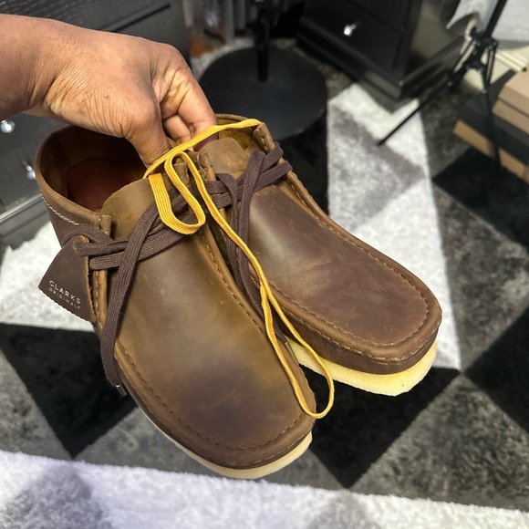 WALLABEE BOOT BEESWAX CLARKS - Picture 4 of 6